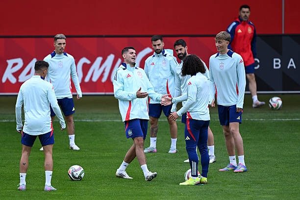 Đánh bại Tây Ban Nha trên chấm luân lưu, Ronaldo và đồng đội lần thứ 2 đăng quang Nations League 2024/25 ảnh 13