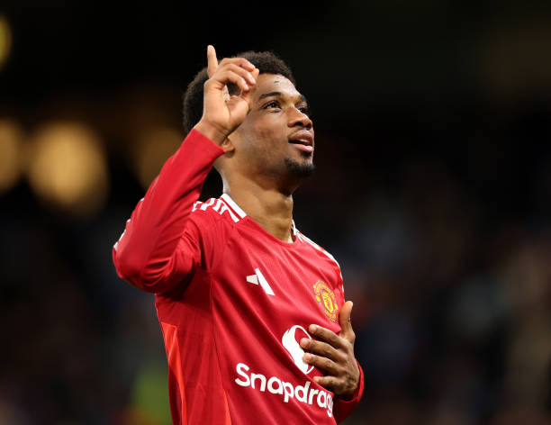 Amad Diallo bùng nổ, MU ngược dòng đánh bại Man City ngay tại Etihad ảnh 30 Amad Diallo bùng nổ, MU ngược dòng đánh bại Man City ngay tại Etihad ảnh 30