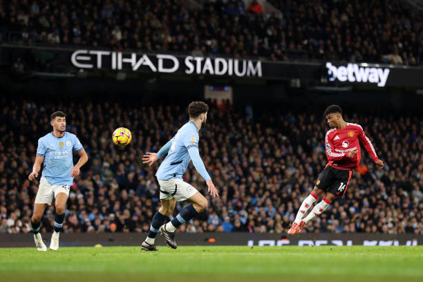 Amad Diallo bùng nổ, MU ngược dòng đánh bại Man City ngay tại Etihad ảnh 21 Amad Diallo bùng nổ, MU ngược dòng đánh bại Man City ngay tại Etihad ảnh 21
