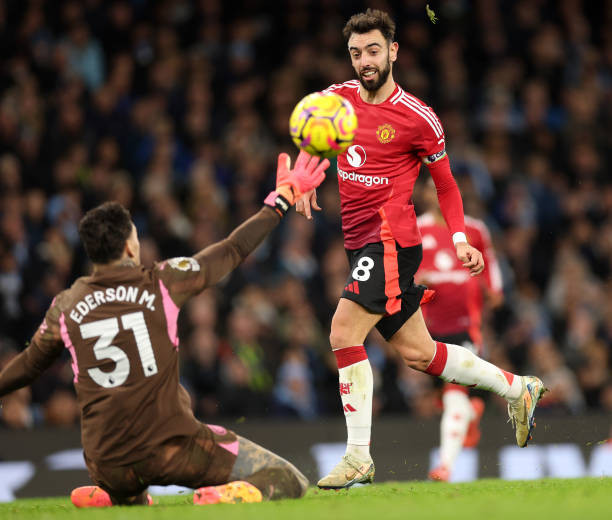 Amad Diallo bùng nổ, MU ngược dòng đánh bại Man City ngay tại Etihad ảnh 23 Amad Diallo bùng nổ, MU ngược dòng đánh bại Man City ngay tại Etihad ảnh 23