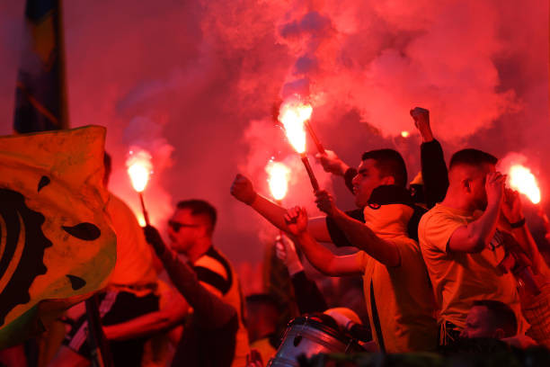 Không thể thắng trận quyết định, Dortmund mất ngôi vô địch về tay Bayern ảnh 5 Không thể thắng trận quyết định, Dortmund mất ngôi vô địch về tay Bayern ảnh 5