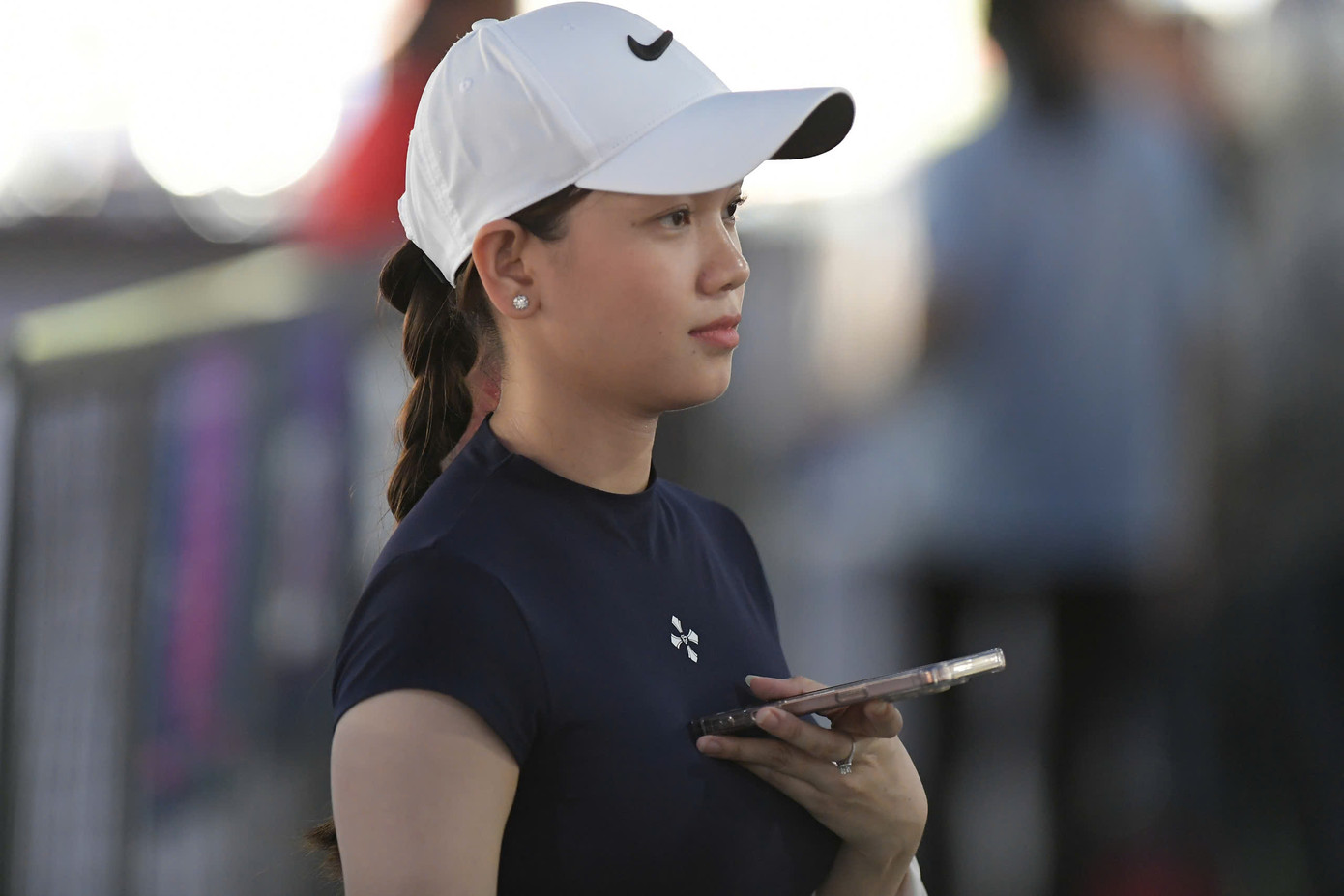 Giải Vô địch Pickleball Việt Nam 2025 sẽ thi đấu trong ba ngày, từ 4 đến 6/7 tại cụm sân Pickleball D-JOY (TPHCM) - một trong những địa điểm đạt chuẩn thi đấu cao cấp hàng đầu tại khu vực phía Nam. Những điều tuyệt vời nhất đang đợi các vận động viên cũng như người hâm mộ.