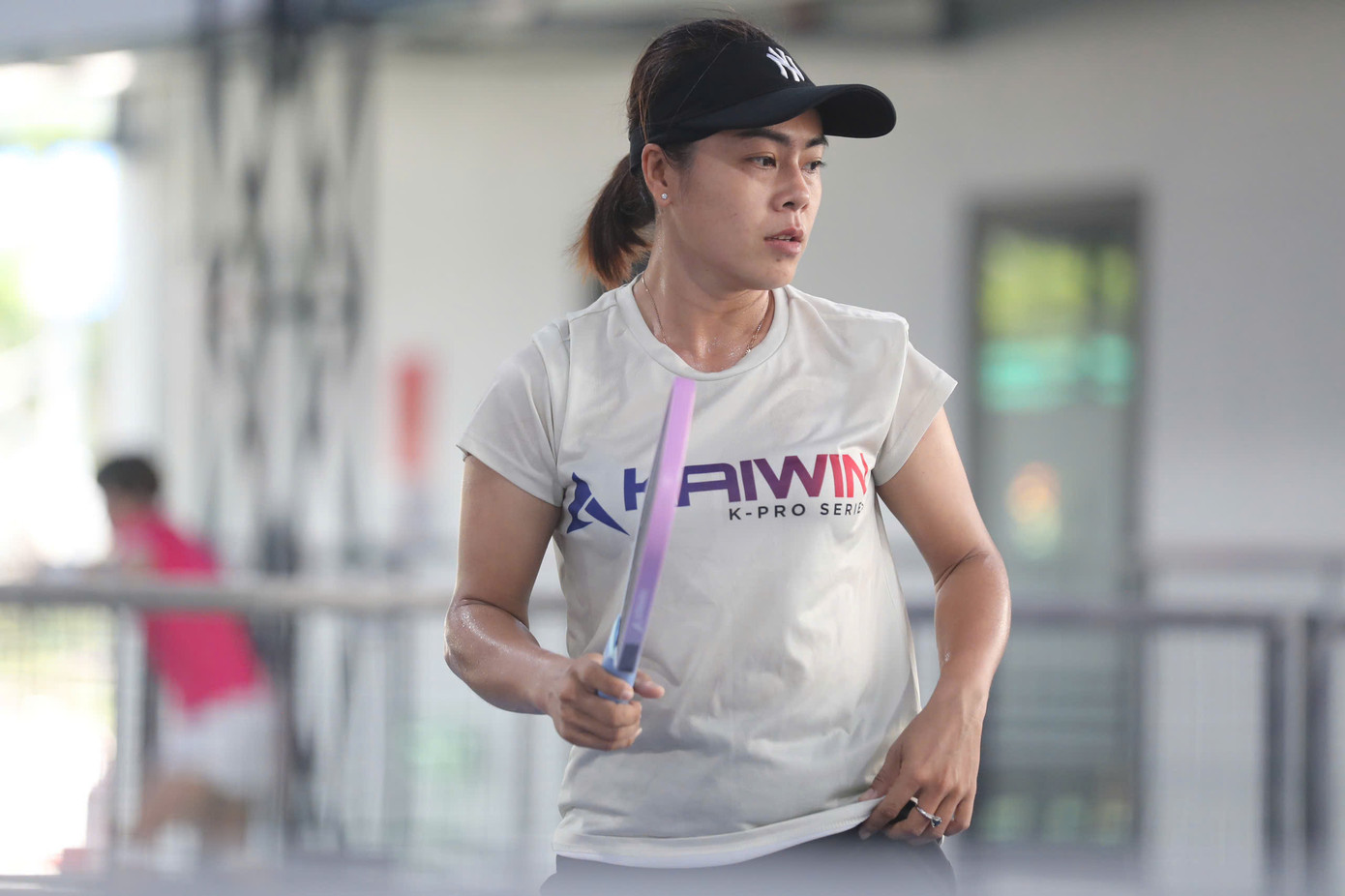 Đây không chỉ là điểm nhấn mới mẻ đầy hấp dẫn, mà còn là cách để chúng ta lan tỏa hình ảnh người phụ nữ Việt Nam khỏe khoắn, tự tin và đầy cảm hứng với thể thao – đặc biệt là với bộ môn Pickleball đang ngày càng phát triển.