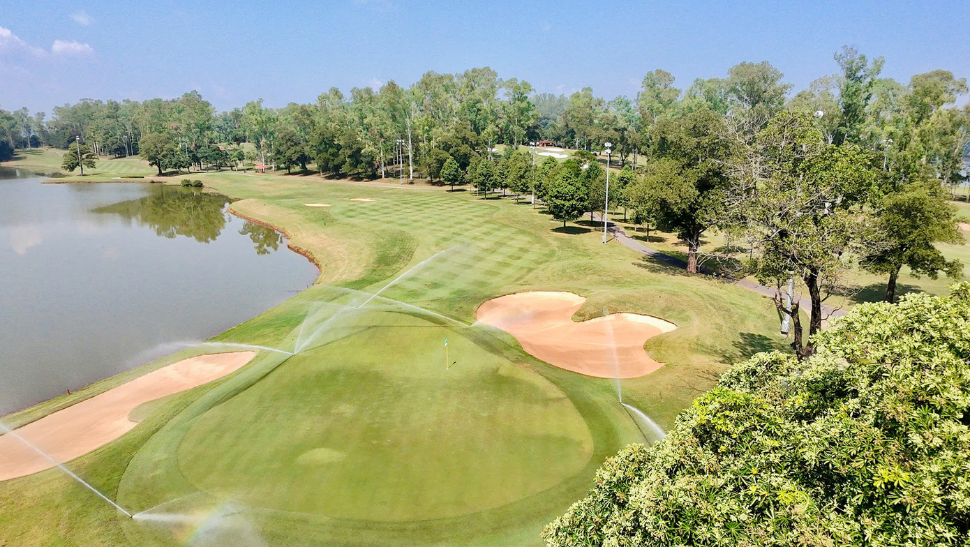 Hoàng hôn tuyệt đẹp trên sân Kings Course ảnh 21