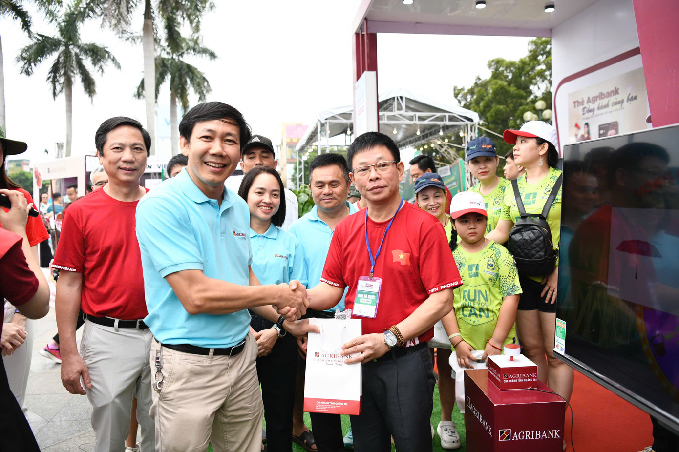 Agribank là nhà tài trợ Kim cương của Tiền Phong Marathon 2025. Đây là năm thứ 11 Agribank đồng hành cùng chuỗi hoạt động ý nghĩa của giải đấu.