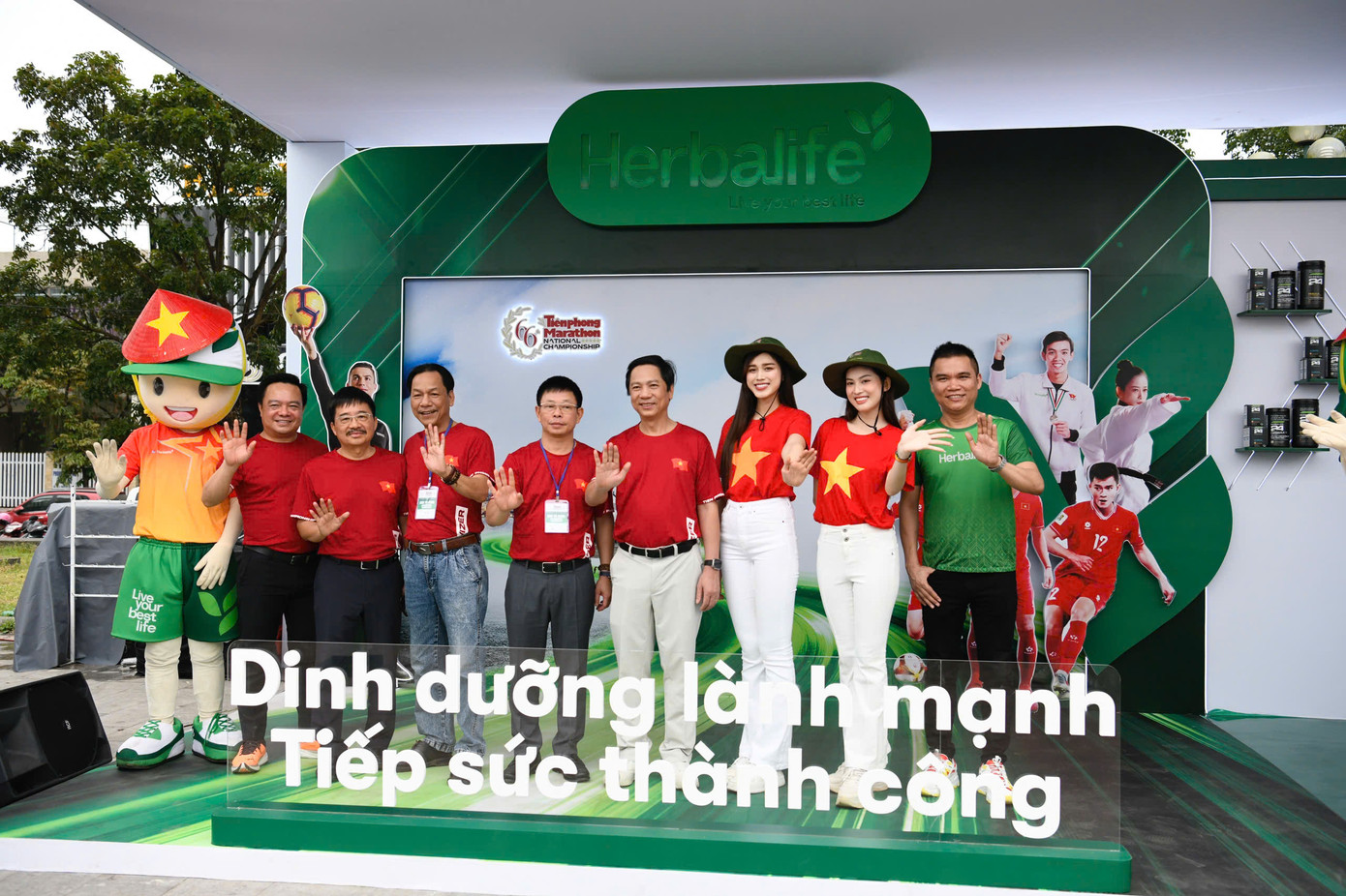 Hòa cùng khí thế sôi động của hơn 7.000 vận động viên trên cả nước, Herbalife hứa hẹn cùng cộng đồng yêu thể thao viết nên “khúc khải hoàn”, lan tỏa thông điệp về sức khỏe, sự bền bỉ và lối sống tích cực mỗi ngày.