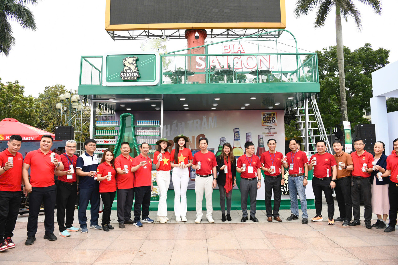 Nhiều năm qua, SABECO luôn nỗ lực chung tay bảo tồn văn hoá, quảng bá nét đẹp đất nước và phát triển du lịch, thúc đẩy kinh tế địa phương nơi doanh nghiệp hoạt động sản xuất và kinh doanh.