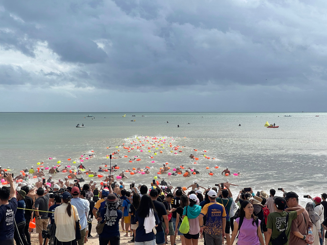 Oceanman - Asian Championship thuộc hệ thống giải bơi biển quốc tế Oceanman. Serie Oceanman bắt đầu vào năm 2015, kể từ đó đã được tổ chức tại 24 quốc gia, phát triển thành cuộc bơi ngoài trời lớn nhất thế giới.