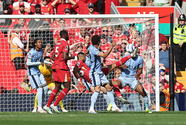 Liverpool vô địch giải Ngoại hạng Anh sớm 4 vòng đấu ảnh 15