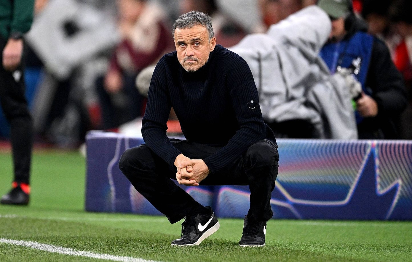 Luis Enrique đang tới gần tới sự vĩ đại, nếu giúp PSG vào chung kết và vô địch Champions League. Luis Enrique đang tới gần tới sự vĩ đại, nếu giúp PSG vào chung kết và vô địch Champions League.