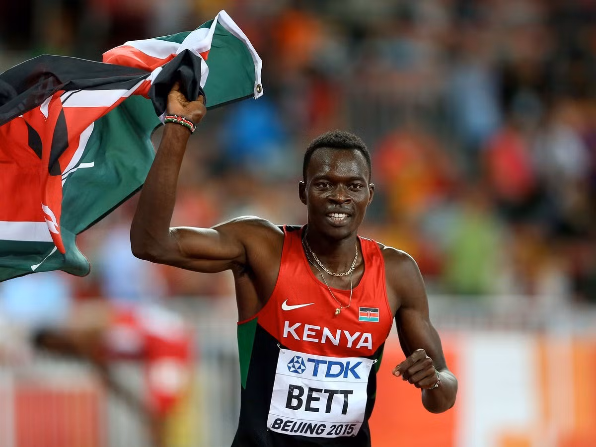 Nicholas Bett, VĐV Kenya đầu tiên giành huy chương Vàng tại Giải vô địch nước rút thế giới ở nội dung 400m vượt rào.
