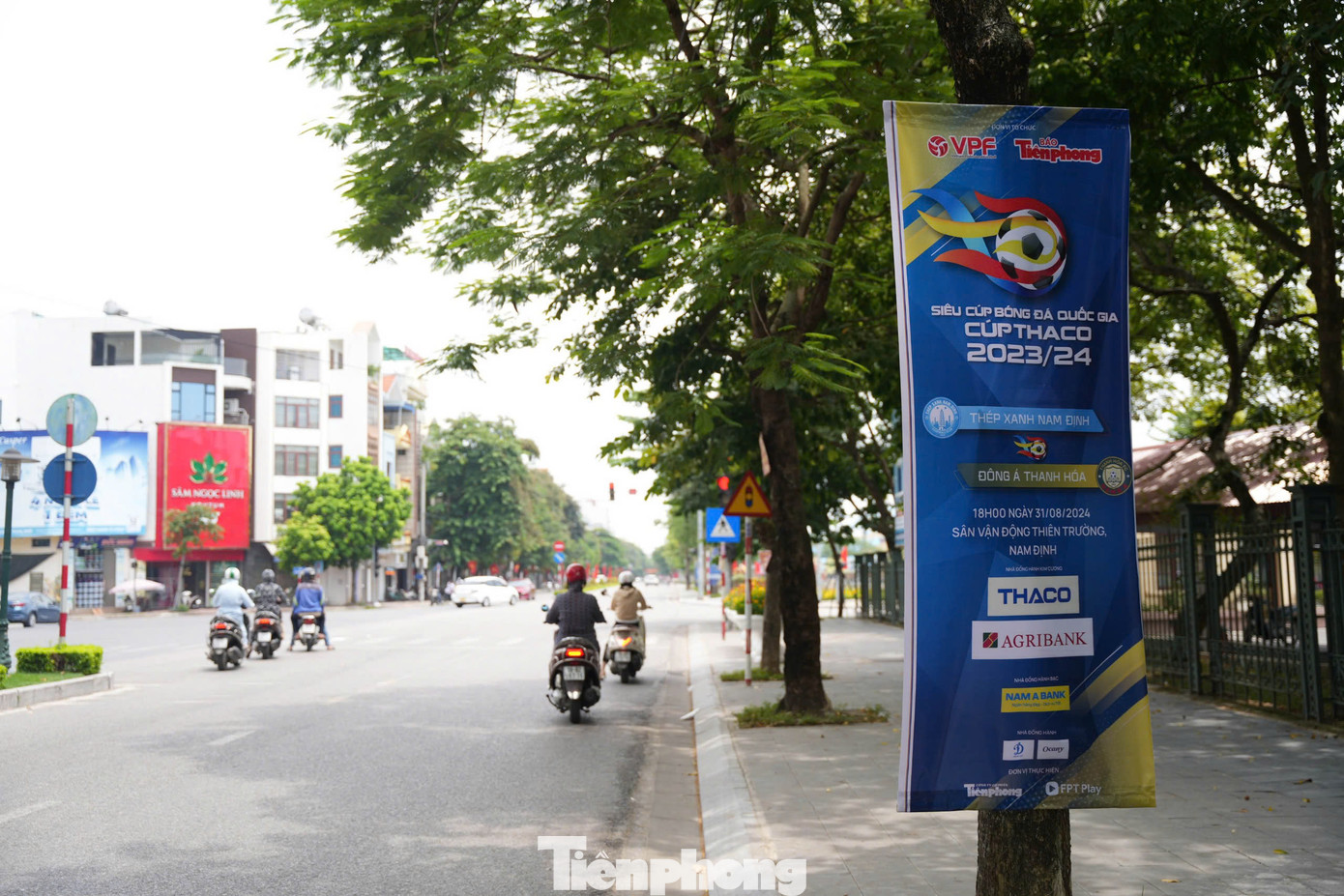 Trong họp báo Siêu Cúp bóng đá Quốc gia, ông Nguyễn Tân Anh – Phó Giám đốc Sở Văn hóa, Thể thao và Du lịch tỉnh Nam Định, nhấn mạnh, tổ chức trận Siêu cúp bóng đá Quốc gia 2023/2024 &quot;là vinh dự cho chúng tôi, góp phần quảng bá hình ảnh, con người, lòng mến khách của chính quyền, nhân dân Nam Định”.