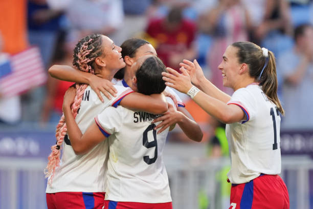 Tuyển nữ Mỹ lần thứ 6 vào chung kết Olympic nhờ bàn thắng hiệp phụ trước tuyển Đức ảnh 38