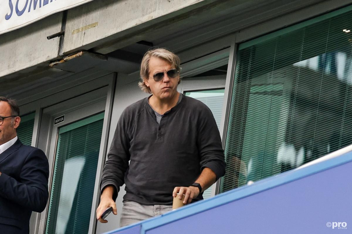 Ông chủ mới của Chelsea, Todd Boehly. (Ảnh: FootballTransfers)