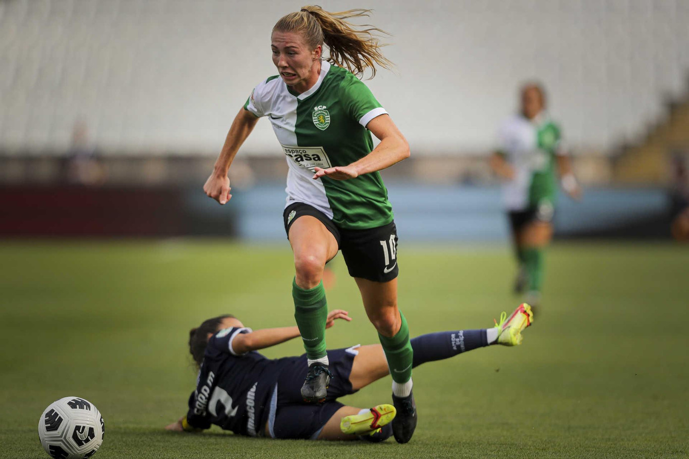 Phần lớn các nữ cầu thủ ở Liga BPI không có hợp đồng chuyên nghiệp. (Ảnh: JN)