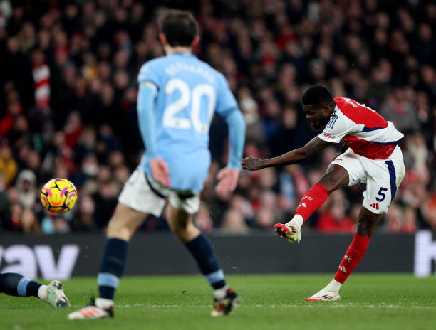 Thua Arsenal 1-5, Man City thảm bại rời Emirates ảnh 27