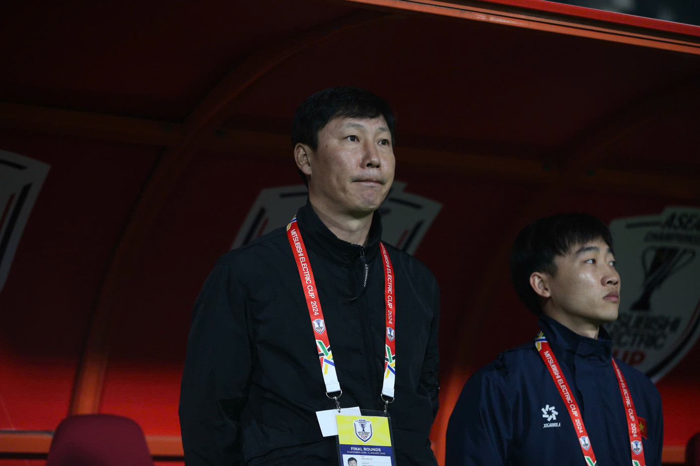 HLV Kim Sang-sik đang cho thấy ông là một chiến lược gia khó đoán. HLV Kim Sang-sik đang cho thấy ông là một chiến lược gia khó đoán.