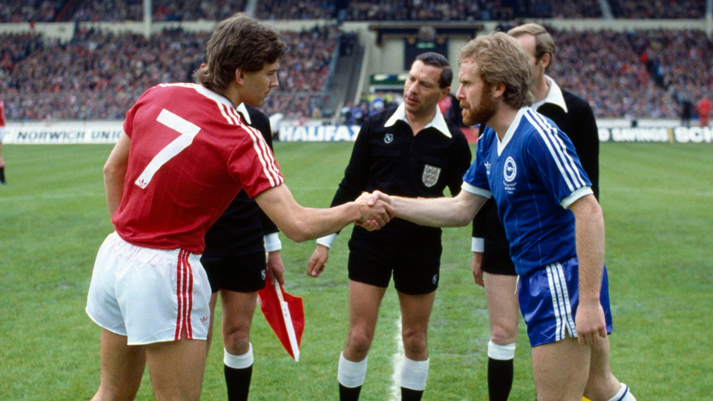 Thắng Brighton 7-6 trên chấm luân lưu, MU hẹn đại chiến Man City ở chung kết FA Cup ảnh 1