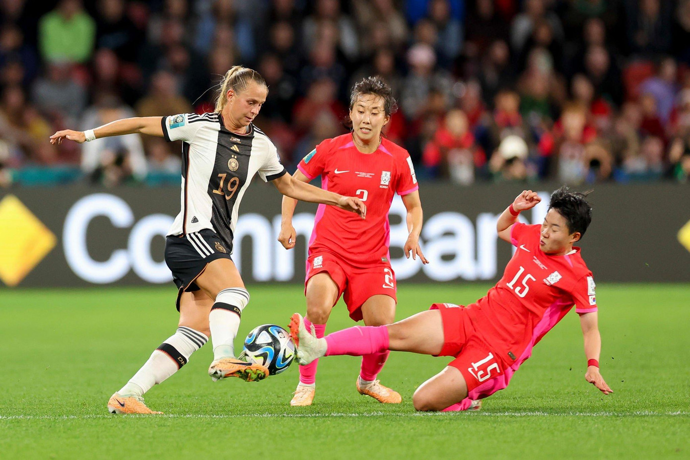 Bị Hàn Quốc cầm chân 1-1, tuyển nữ Đức bị loại sớm ngay vòng bảng ảnh 24