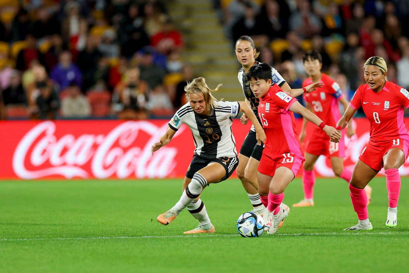 Bị Hàn Quốc cầm chân 1-1, tuyển nữ Đức bị loại sớm ngay vòng bảng ảnh 23