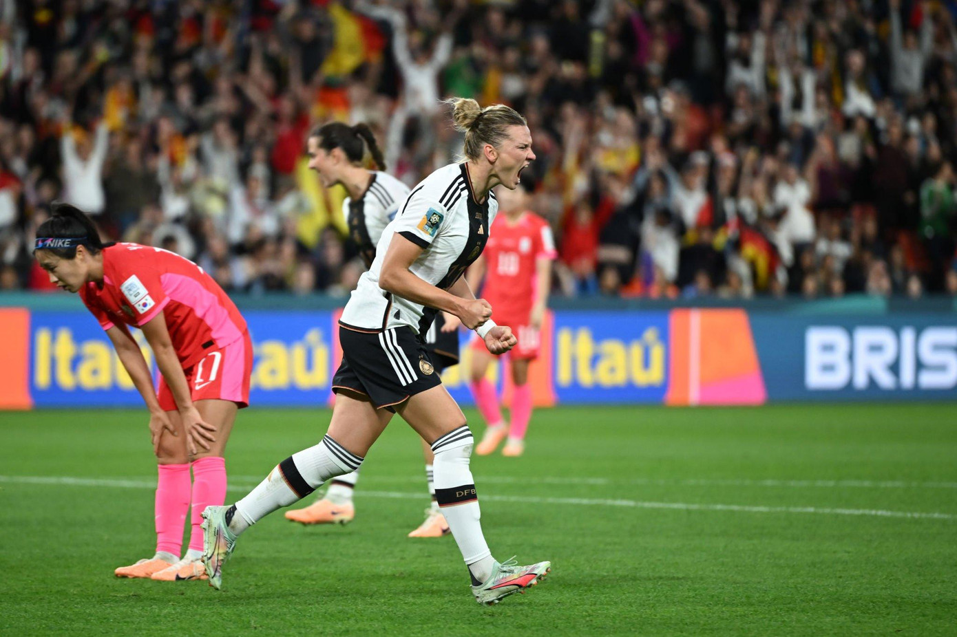 Bị Hàn Quốc cầm chân 1-1, tuyển nữ Đức bị loại sớm ngay vòng bảng ảnh 20