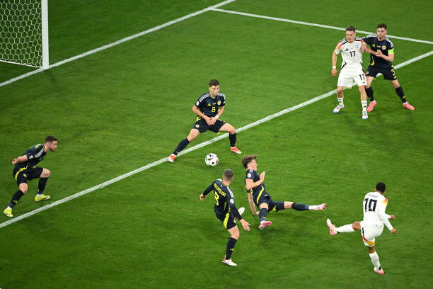  Đức phô diễn sức mạnh ngày ra quân EURO 2024 ảnh 29