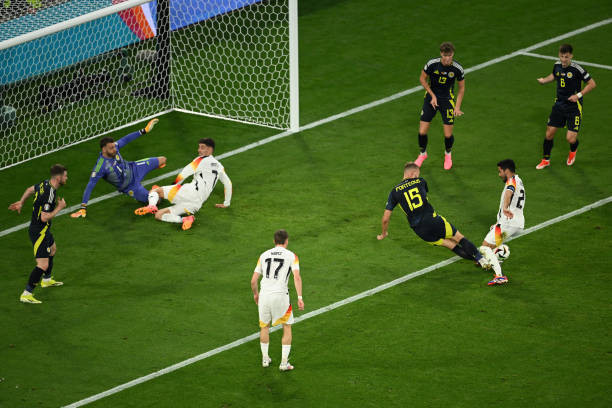  Đức phô diễn sức mạnh ngày ra quân EURO 2024 ảnh 35