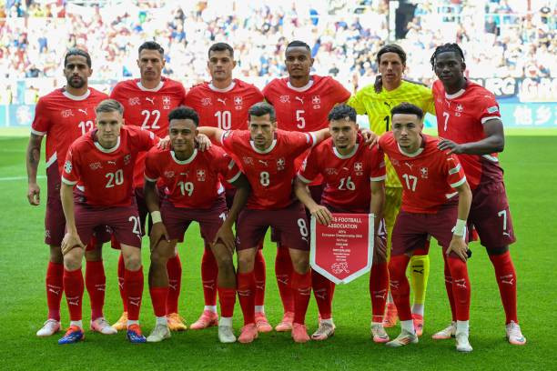 Vượt qua Thụy Sỹ trên chấm 11m, tuyển Anh vất vả ghi tên vào bán kết ảnh 21 Vượt qua Thụy Sỹ trên chấm 11m, tuyển Anh vất vả ghi tên vào bán kết ảnh 21