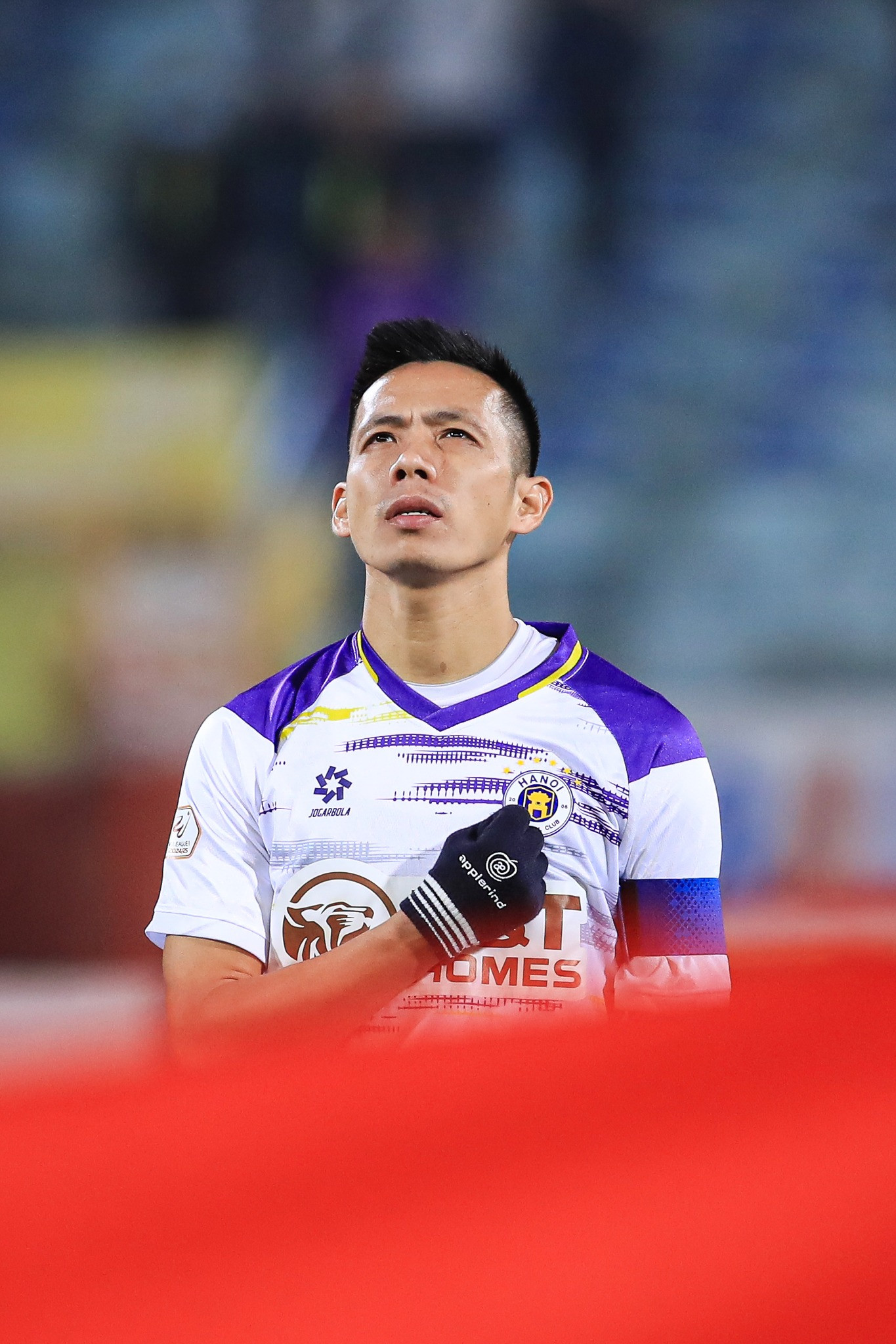 Sau 15 mùa giải, Văn Quyết đã trở thành kỷ lục gia của V.League và "Mr Hà Nội FC". Sau 15 mùa giải, Văn Quyết đã trở thành kỷ lục gia của V.League và "Mr Hà Nội FC".