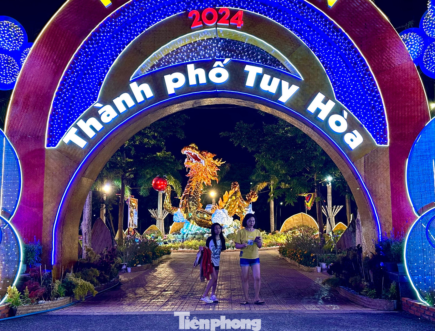 Công viên xây dựng trên diện tích gần 59.000m2, được đưa vào sử dụng từ năm 2021 với nhiều hạng mục như đường nội bộ, bãi đỗ xe, 5 cây cầu, hồ nhân tạo, nhạc nước, hệ thống cây xanh, nhà điều hành, nhà vệ sinh…