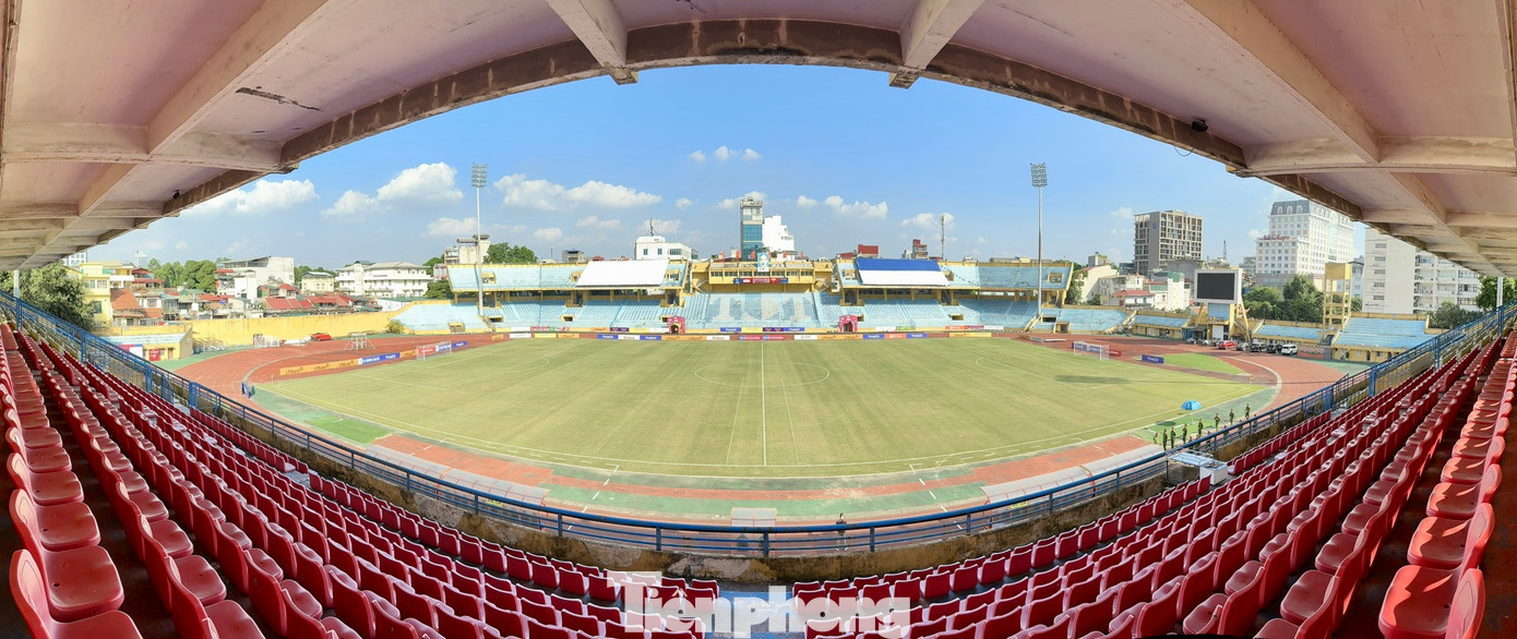 Ban tổ chức đã sẵn sàng. Hai đội cũng đã sẵn sàng. Và chúng ta chuẩn bị chứng kiến trận Siêu cúp hấp dẫn và kịch tính tại sân vận động Hàng Đẫy lúc 17h00 ngày 6/10.