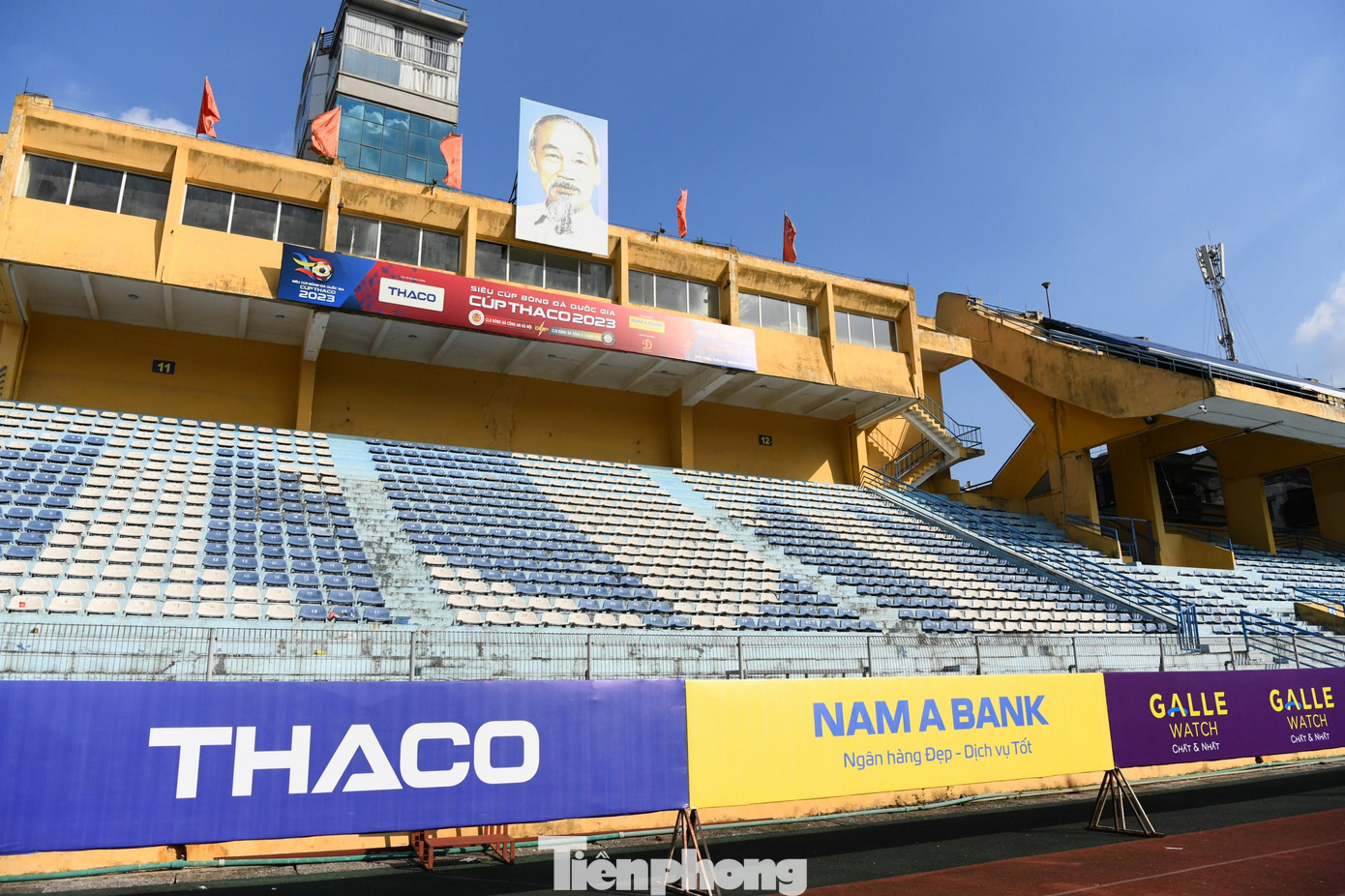 Trong buổi họp báo cách đây ít ngày, nhà báo Lê Xuân Sơn - Tổng biên tập báo Tiền Phong, đồng Trưởng Ban tổ chức cũng dành lời cảm ơn cho các nhà tài trợ tiếp tục đồng hành cùng trận Siêu cúp, góp phần quan trọng dẫn tới thành công.