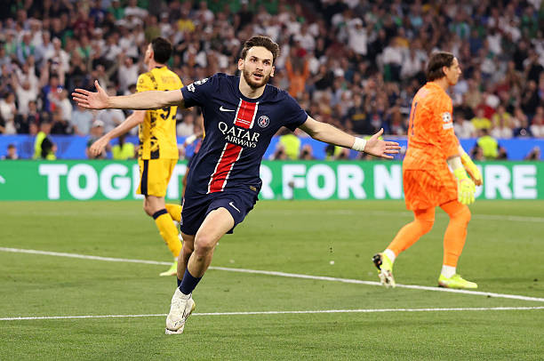 PSG lần đầu vô địch sau chiến thắng đậm nhất lịch sử chung kết Champions League ảnh 52 PSG lần đầu vô địch sau chiến thắng đậm nhất lịch sử chung kết Champions League ảnh 52