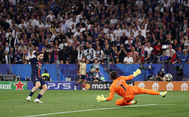 PSG lần đầu vô địch sau chiến thắng đậm nhất lịch sử chung kết Champions League ảnh 51 PSG lần đầu vô địch sau chiến thắng đậm nhất lịch sử chung kết Champions League ảnh 51