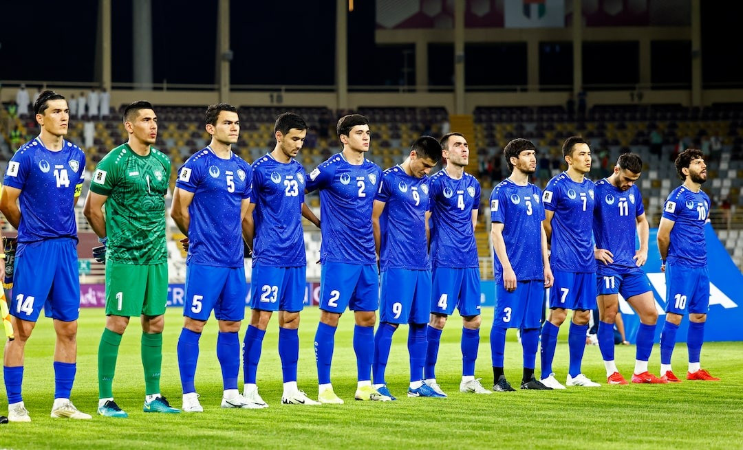 Tuy nhiên những nỗi đau đã trở thành hành động, với một loạt thay đổi chính sách để bóng đá Uzbekistan tiến lên. Tuy nhiên những nỗi đau đã trở thành hành động, với một loạt thay đổi chính sách để bóng đá Uzbekistan tiến lên.