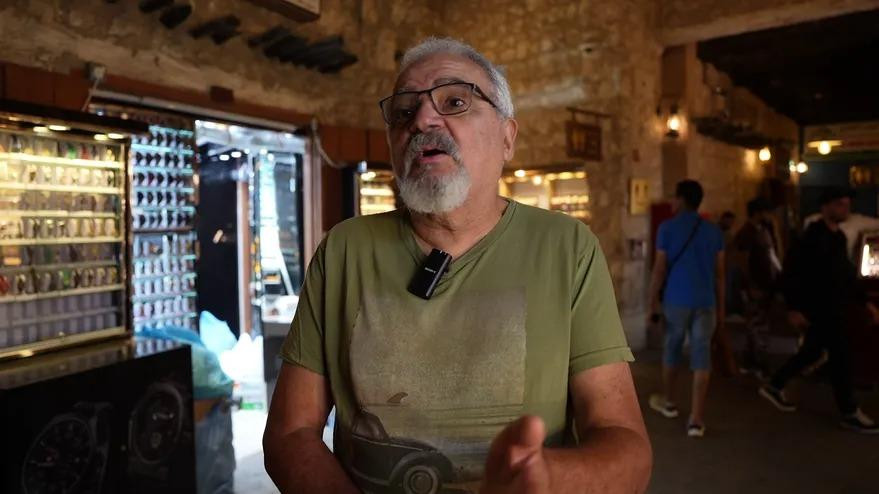 Oscar và Evelyn, hai trong số 30.000 CĐV Argentina ở Qatar sẵn sàng cho trận chung kết. (Ảnh: LaNacion) Oscar và Evelyn, hai trong số 30.000 CĐV Argentina ở Qatar sẵn sàng cho trận chung kết. (Ảnh: LaNacion)