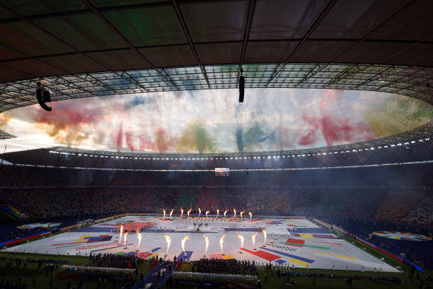 Hạ tuyển Anh 2-1, Tây Ban Nha lần thứ 4 vô địch châu Âu ảnh 42