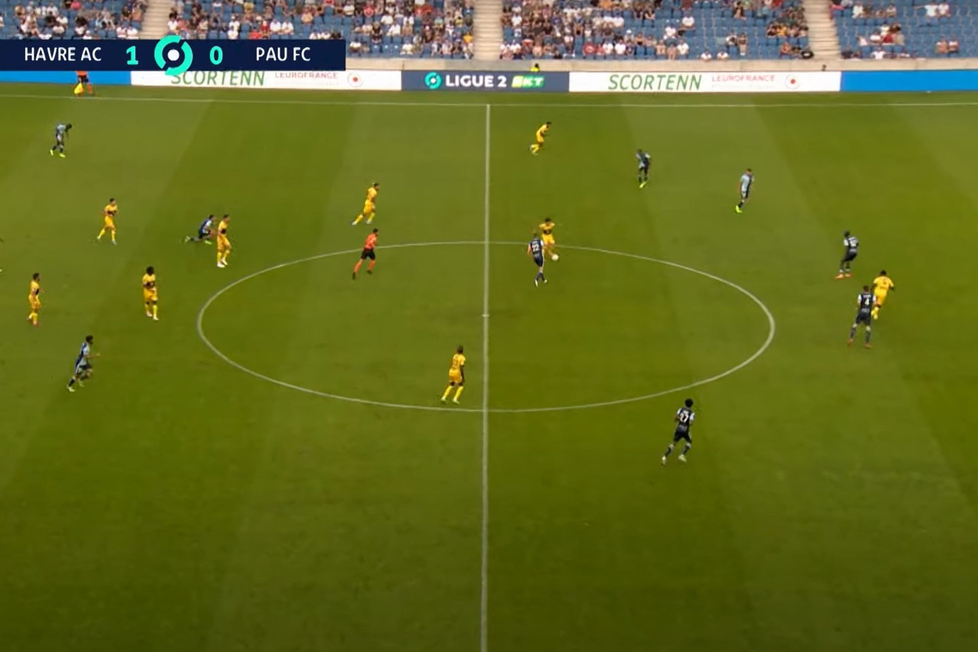 George di chuyển quá sớm để rồi đưa mình vào thế việt vị trong tình huống phút 54. George di chuyển quá sớm để rồi đưa mình vào thế việt vị trong tình huống phút 54.