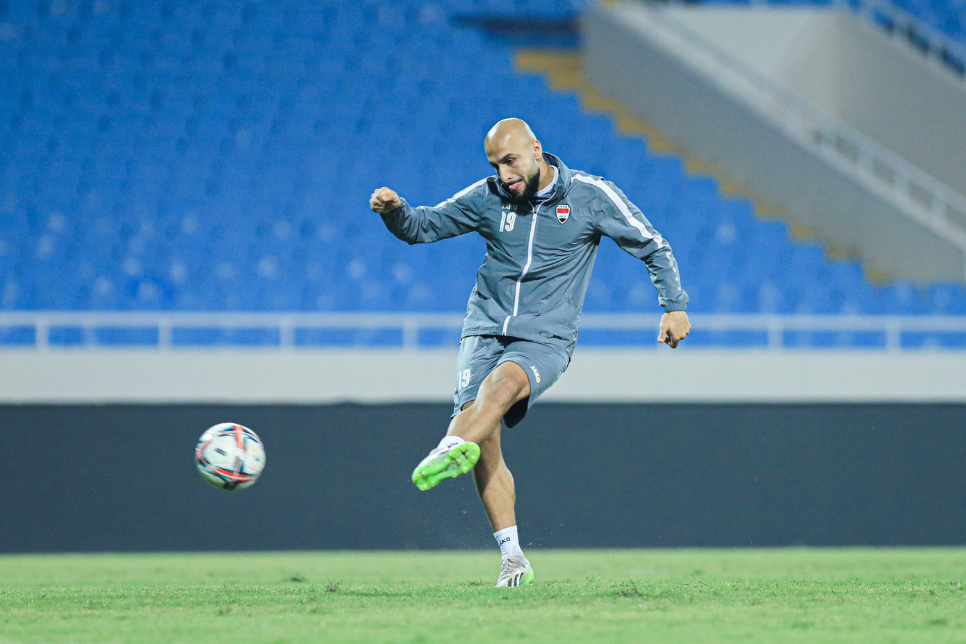 Trong quá khứ, Iraq từng một lần tham dự VCK World Cup vào năm 1986. Họ đi tới vòng loại thứ ba World Cup khu vực châu Á ở 3 kỳ gần nhất, nhưng không thể giành vé hoặc tiến vào vòng play-off liên châu lục.