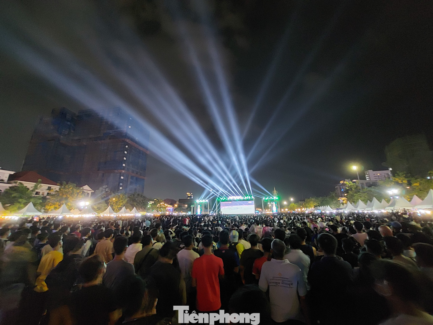 Tất cả im lìm khi U22 Campuchia bị gỡ hòa vào phút cuối.