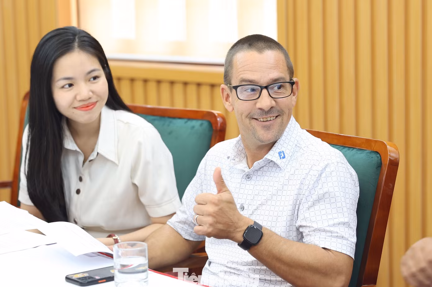 Mr. Evans Caroll. Mahoney háo hức chào đón sự trở lại của Tiền Phong Golf Championship, giải đấu ông mô tả đã "góp phần ươm mầm, phát triển tài năng golf Việt Nam". Mr. Evans Caroll. Mahoney háo hức chào đón sự trở lại của Tiền Phong Golf Championship, giải đấu ông mô tả đã "góp phần ươm mầm, phát triển tài năng golf Việt Nam".