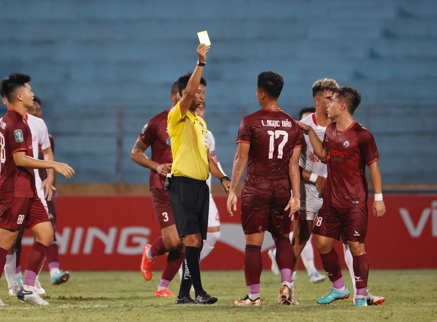 Đức Chiến lập siêu phẩm phút cuối giúp Viettel vào chung kết Cúp Quốc gia ảnh 20