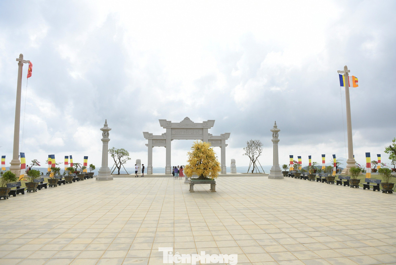 Vì lẽ đó, không gian của thiền viện vừa trang nhã và thanh tịnh, vừa rộng rãi, sẵn sàng chào đón các tăng ni phật tử cùng du khách đến từ mọi miền Tổ quốc.