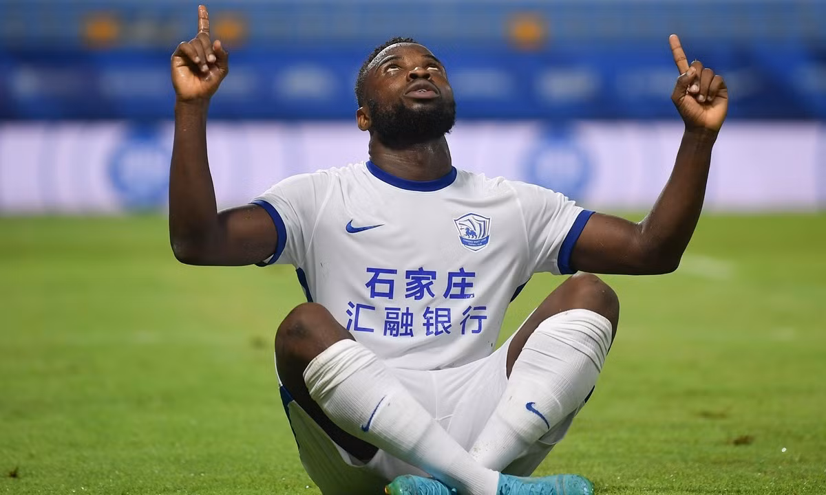 Oscar Maritu, tiền đạo 25 tuổi gốc Congo đang khoác áo Cangzhou Mighty Lions ở China Super League.