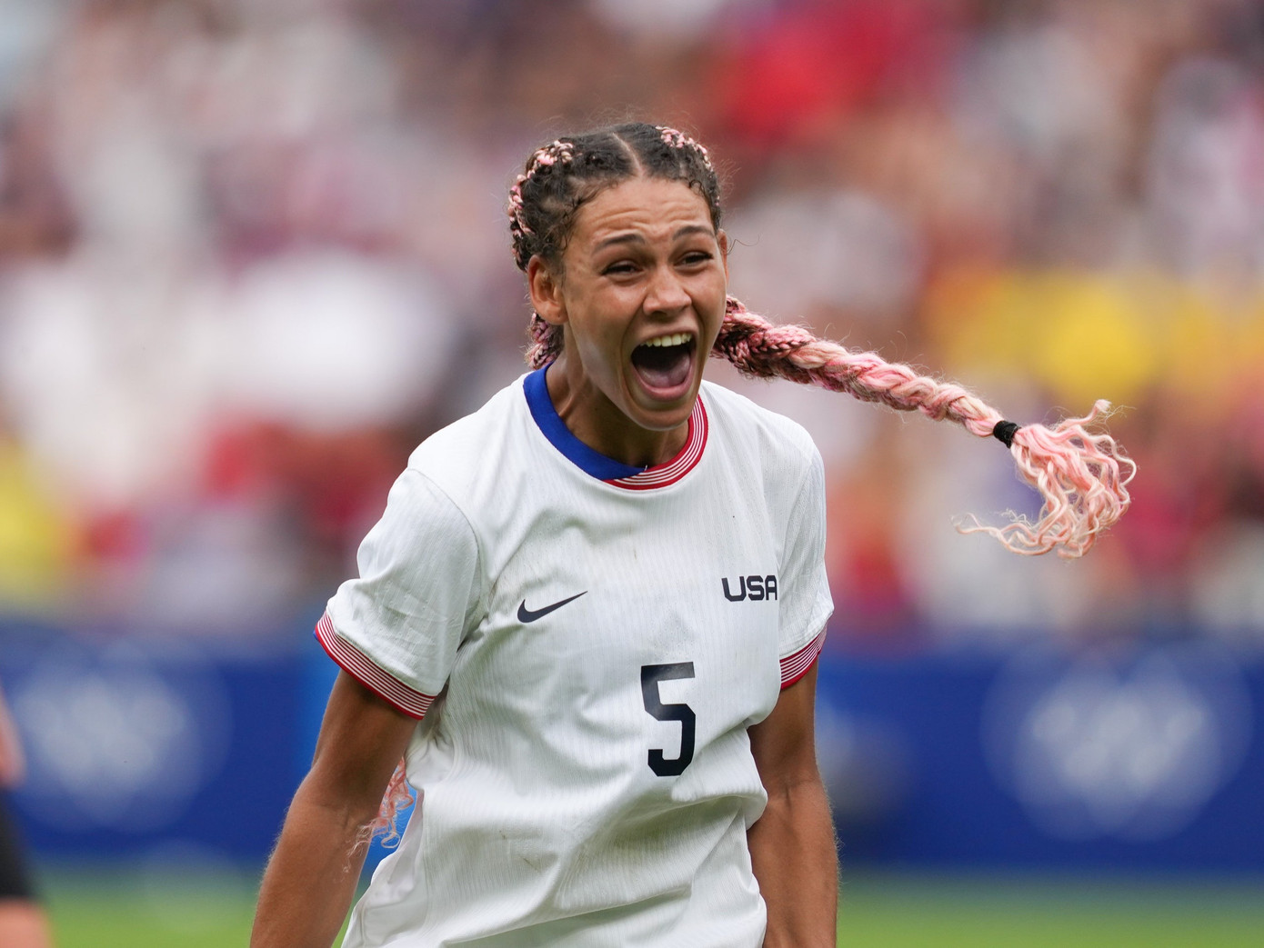 Tuyển nữ Mỹ lần thứ 6 vào chung kết Olympic nhờ bàn thắng hiệp phụ trước tuyển Đức ảnh 4