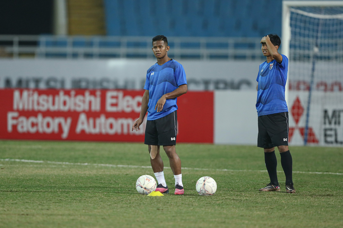 Khi đối đầu với ĐT Việt Nam dưới thời HLV Park Hang-seo, Thái Lan thắng 1, hòa 3, thua 1. Khi đối đầu với ĐT Việt Nam dưới thời HLV Park Hang-seo, Thái Lan thắng 1, hòa 3, thua 1.