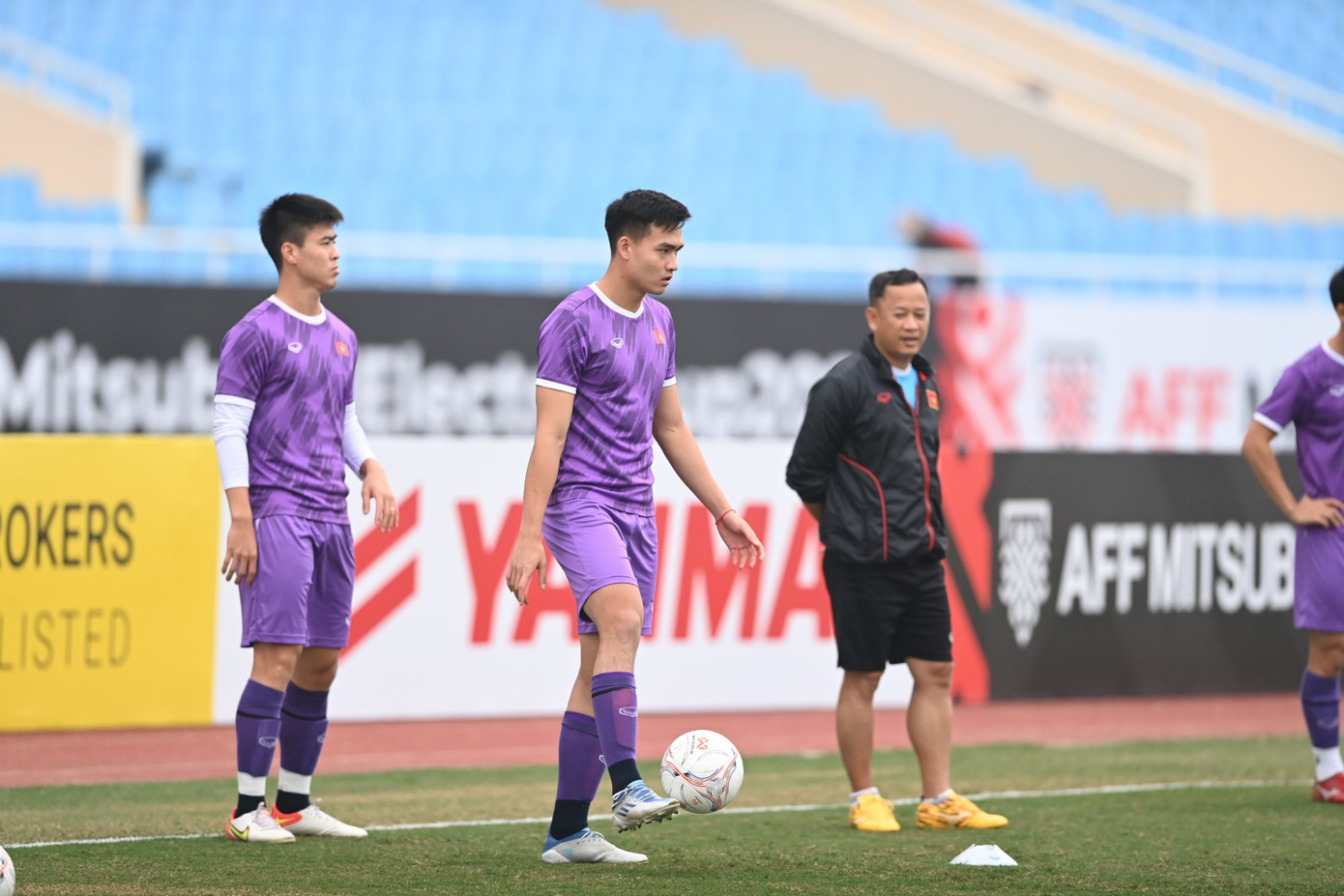 Các cầu thủ đang nỗ lực hết sức cho 2 trận đấu cuối cùng.