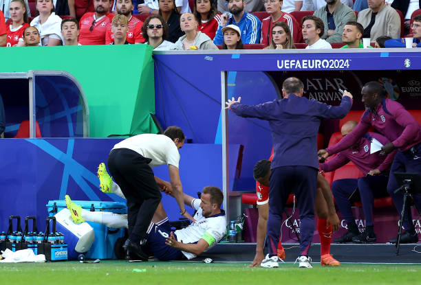 Vượt qua Thụy Sỹ trên chấm 11m, tuyển Anh vất vả ghi tên vào bán kết ảnh 60 Vượt qua Thụy Sỹ trên chấm 11m, tuyển Anh vất vả ghi tên vào bán kết ảnh 60