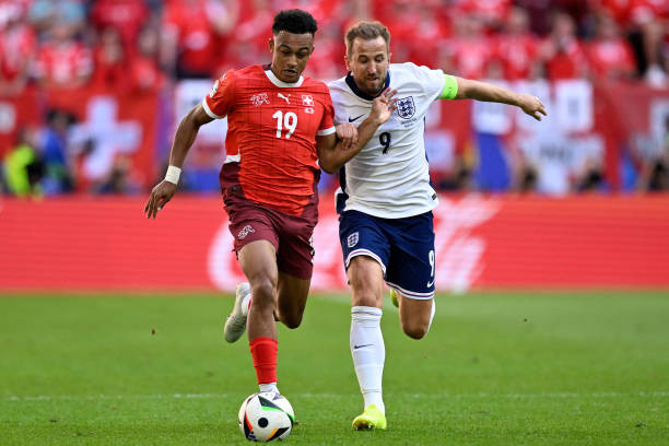 Vượt qua Thụy Sỹ trên chấm 11m, tuyển Anh vất vả ghi tên vào bán kết ảnh 37 Vượt qua Thụy Sỹ trên chấm 11m, tuyển Anh vất vả ghi tên vào bán kết ảnh 37