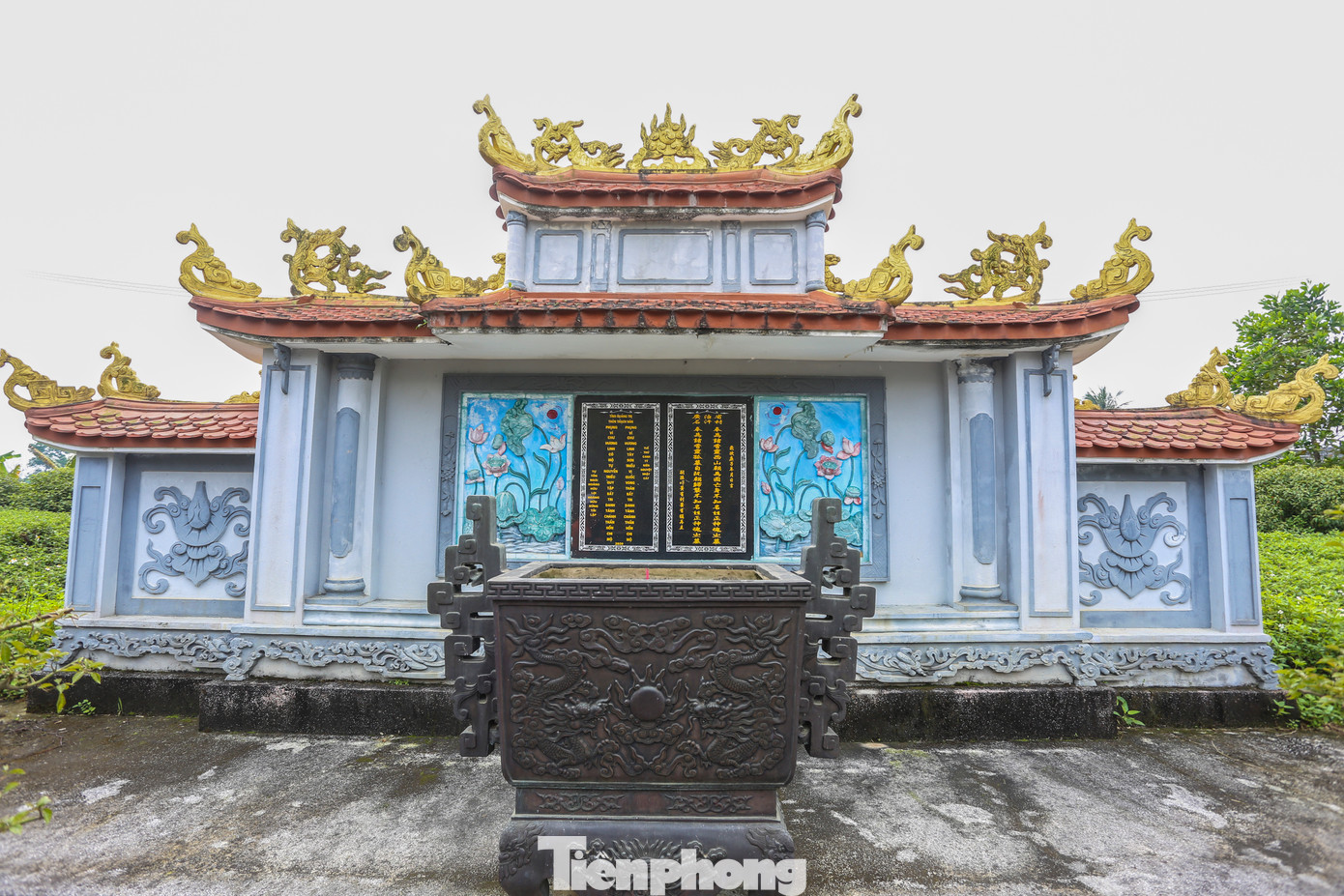 Ngày nay, Nghĩa Trủng đàn cũng được nhà nước và con cháu họ Hoàng tôn tạo, trùng tu và bổ sung nhiều hạng mục trong nhiều đợt, đồng thời trở thành di tích lịch sử cấp tỉnh.